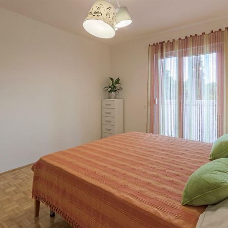 Colosseum Apartment Pula Exterior photo